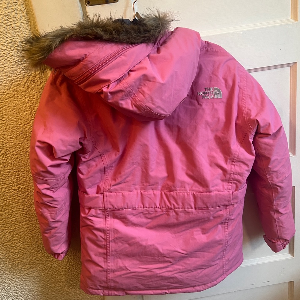 New The North Face bubblegum PINK winter jacket!!! - Picture 2 of 7